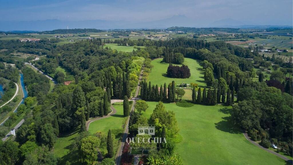 Haus zum Kauf 648.000 € 10 Zimmer 210 m² 800 m² Grundstück Strada Tononi Monzambano 46040