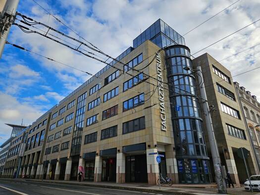 Praxis zur Miete provisionsfrei 11 € 979,8 m² Bürofläche Rosa-Luxemburg-Straße 20-30 Zentrum-Ost Leipzig 04103