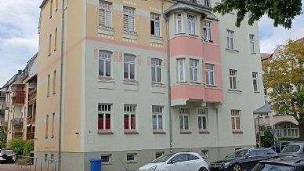 Wohnung zur Miete 590 € 3 Zimmer 92,2 m² 2. Geschoss frei ab sofort Franz-Mehring-Str. 9 Pölbitz Zwickau 08058