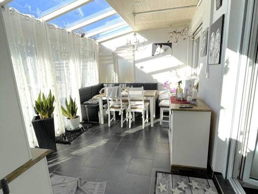 Reihenendhaus zum Kauf 589.000 € 5 Zimmer 112,2 m² 347 m² Grundstück Aichach 86551