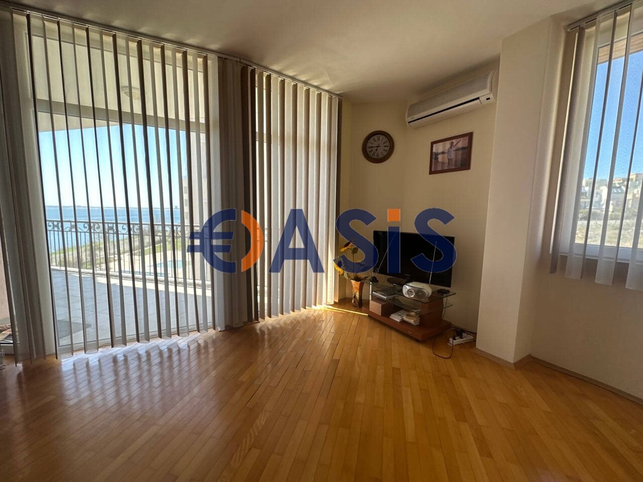 Apartment zum Kauf provisionsfrei 110.000 € 2 Zimmer 72 m²<br/>Wohnfläche 3.<br/>Geschoss ulica "Neptun" 27 Saint Vlas 8256