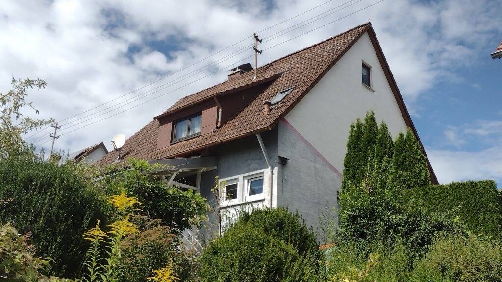 Einfamilienhaus zum Kauf 349.000 € 4,5 Zimmer 133 m² 523 m² Grundstück Hüttlingen 73460