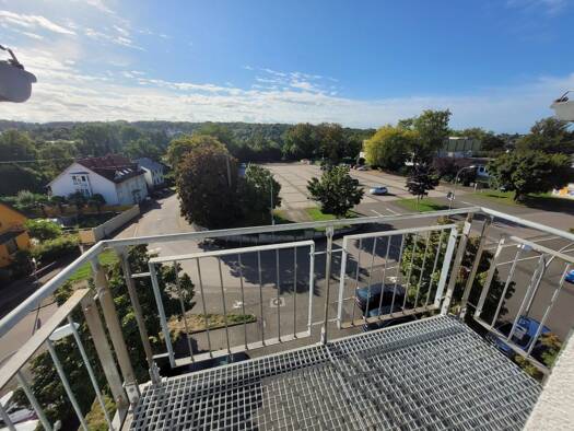 Wohnung zum Kauf 65.500 € 37 m² Geschoss 4/4 frei ab sofort Schwalbach 66773