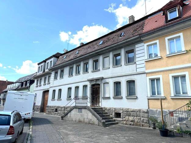 Mehrfamilienhaus zum Kauf 15 Zimmer 599 m² 378 m² Grundstück Bad Windsheim 91438