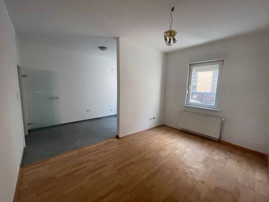 Wohnung zur Miete 450 € 2 Zimmer 42 m² Geschoss EG/1 frei ab sofort Zirndorf Zirndorf 90513
