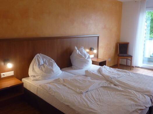 Studio zur Miete Wohnen auf Zeit 6.000 € 12 Zimmer 310 m² frei ab sofort Seestraße Zaberfeld 74374