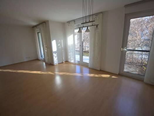 Wohnung zur Miete 980 € 2 Zimmer 65,4 m² Geschoss EG/4 frei ab sofort Jenaer Straße 31 Bruck Erlangen 91058