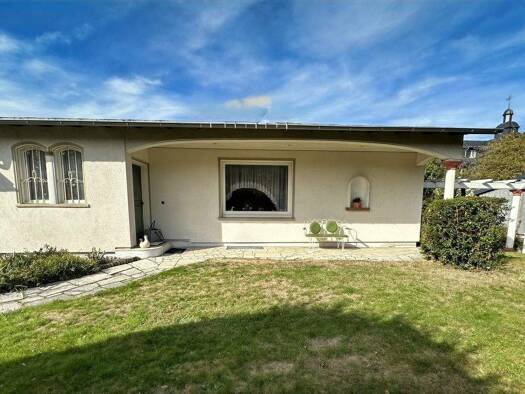 Einfamilienhaus zum Kauf 490.000 € 7 Zimmer 130 m² 771 m² Grundstück Anspach Neu-Anspach 61267