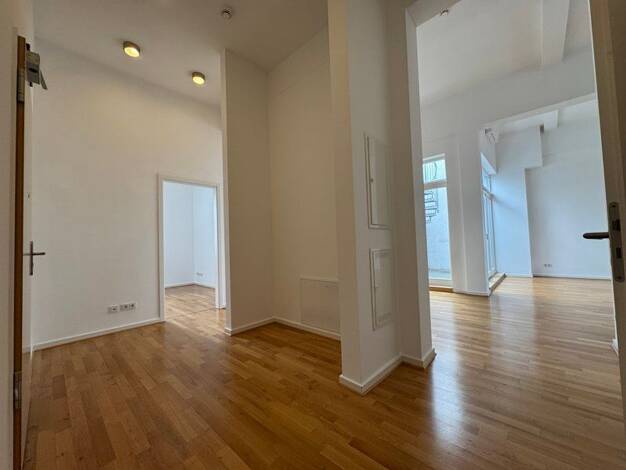 Wohnung zur Miete 1.664 € 4,5 Zimmer 133 m² frei ab sofort Goldschmidtstraße 45 Zentrum-Südost Mitte 04103