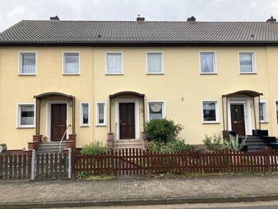 Reihenmittelhaus zum Kauf 75.000 € 3 Zimmer 66,5 m² 242,8 m² Grundstück Demmin Demmin 17109