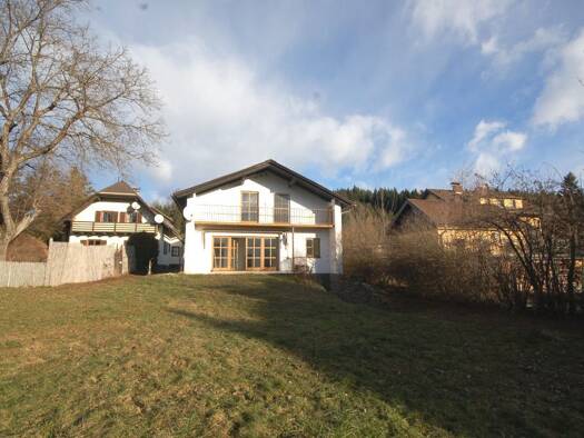 Haus zum Kauf 700.000 € 10 Zimmer 327,4 m² 2.249 m² Grundstück Neulandskron Villach 9500