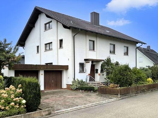 Mehrfamilienhaus zum Kauf 275.000 € 6 Zimmer 213 m² 768 m² Grundstück Redwitz Redwitz a.d.Rodach 96257