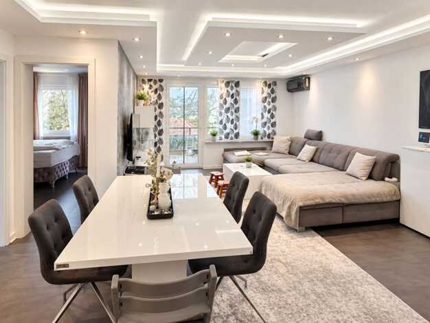 Wohnung zum Kauf 324.000 € 4 Zimmer 90 m² 1. Geschoss Wolfschlugen 72649