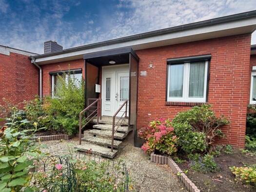 Bungalow zum Kauf 215.000 € 3,5 Zimmer 83,6 m² 310 m² Grundstück Neuengroden Wilhelmshaven 26386