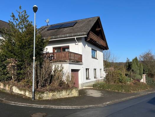 Einfamilienhaus zum Kauf provisionsfrei 299.000 € 5,5 Zimmer 166 m² 804 m² Grundstück Edingen Sinn 35764