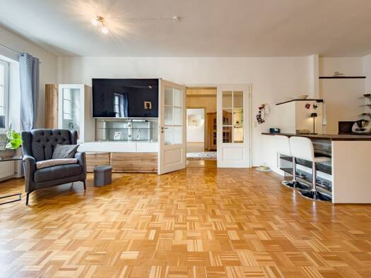Wohnung zur Miete 690 € 3 Zimmer 95 m² Geschoss 2/3 frei ab 01.10.2026 Obernzell Obernzell 94130