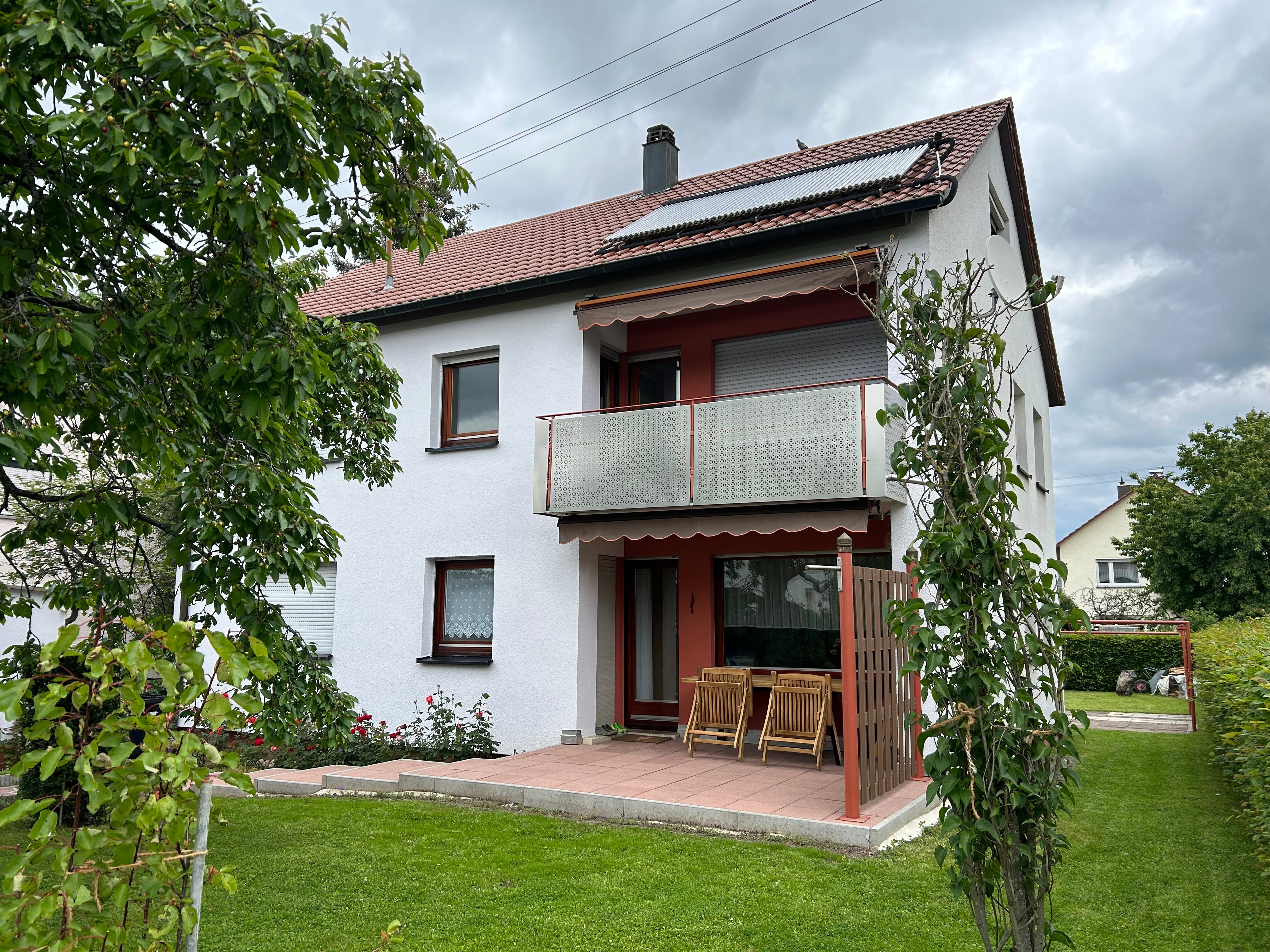 Mehrfamilienhaus zum Kauf 1.050.000 € 10 Zimmer 194 m²<br/>Wohnfläche 653 m²<br/>Grundstück Stetten Leinfelden-Echterdingen 70711