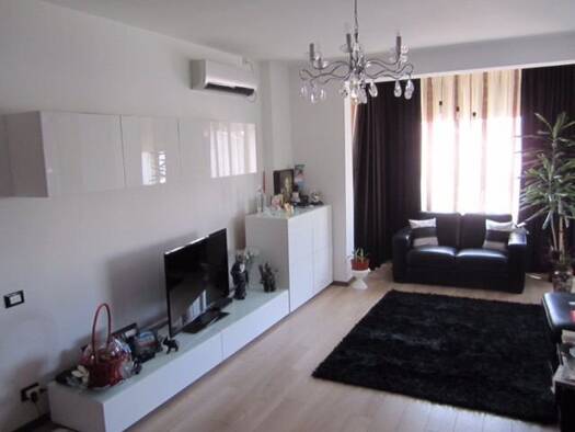 Terrassenwohnung zur Miete 720 € 1 Zimmer 44 m² frei ab sofort Milbertshofen-Am Hart München 80807