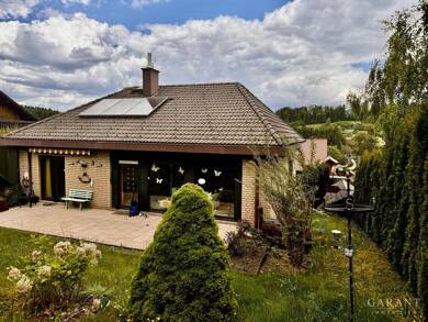 Bungalow zum Kauf 349.000 € 3 Zimmer 99 m² 895 m² Grundstück Betzweiler Loßburg 72290