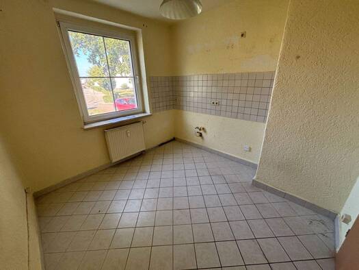Wohnung zur Miete 276 € 3 Zimmer 59 m² EG frei ab sofort Gartenstraße 26 Kalbe Kalbe (Milde) 39624