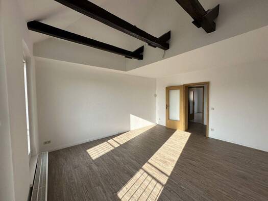 Wohnung zur Miete 630 € 4 Zimmer 114,3 m² 3. Geschoss frei ab 01.05.2026 Weststraße 6 Zittau 02763