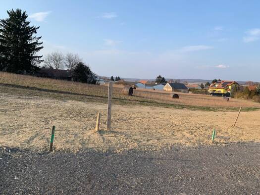 Grundstück zum Kauf 56.070 € 623 m² Grundstück Herzogbirbaum 2002