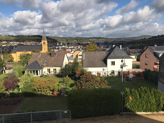 Terrassenwohnung zur Miete 1.230 € 4 Zimmer 120 m² Geschoss 1/2 frei ab 01.11.2025 Oberbillig 54331
