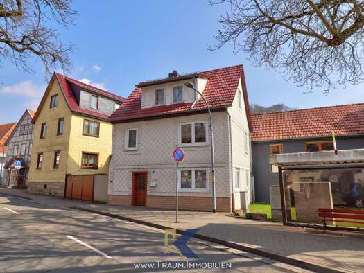 Einfamilienhaus zum Kauf 29.900 € 7 Zimmer 100 m² 148 m² Grundstück Heyerode Südeichsfeld OT Heyerode 99988