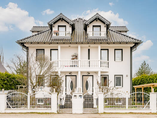 Doppelhaushälfte zur Miete 3.300 € 6 Zimmer 159 m² 415 m² Grundstück frei ab sofort Spandau Berlin 13591