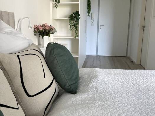 Wohnung zur Miete 1.662 € 1 Zimmer 1. Geschoss frei ab sofort Kürenz Trier 54296
