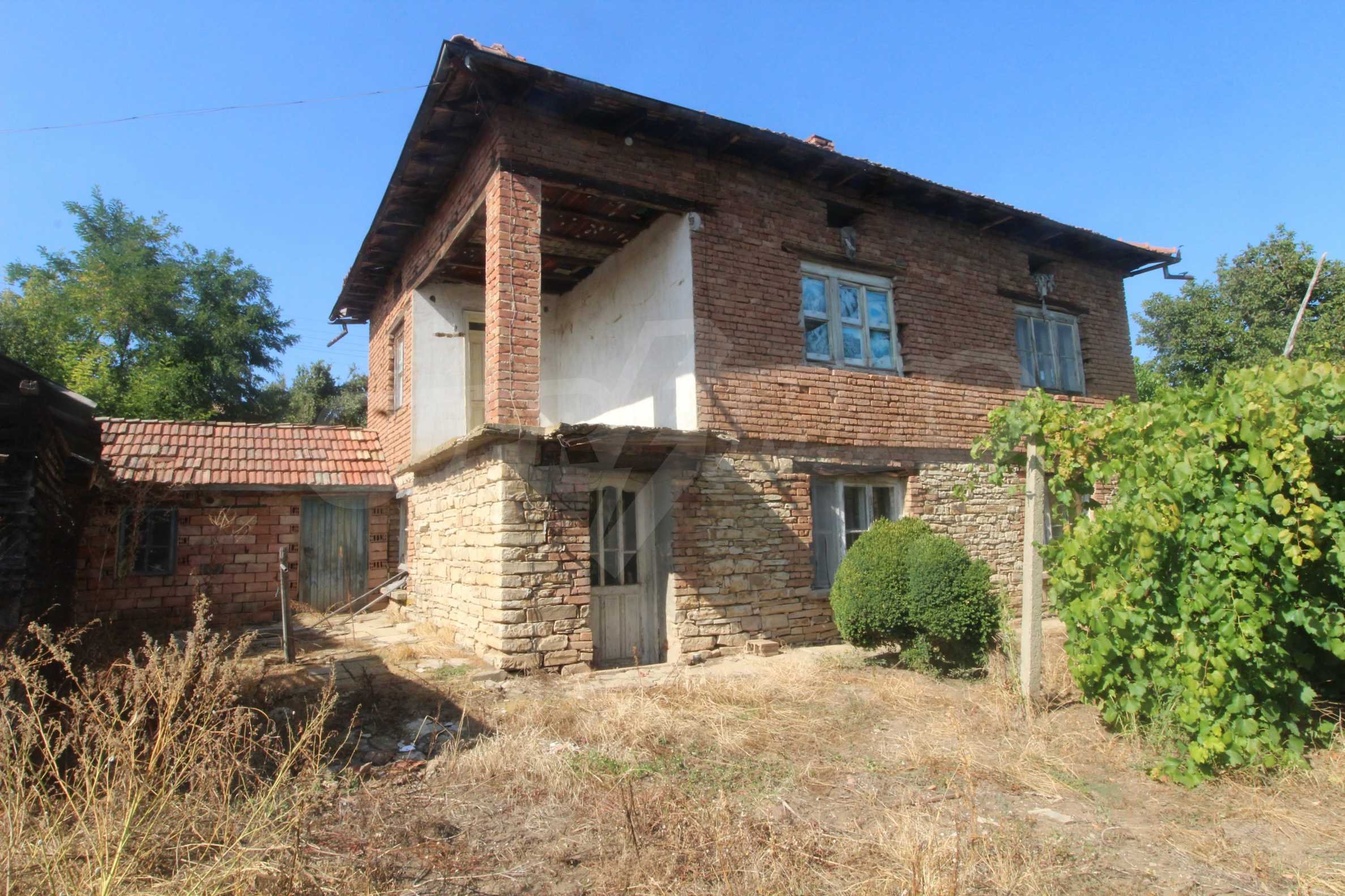 Reihenmittelhaus zum Kauf 10.500 € 166 m²<br/>Wohnfläche Veliko Tarnovo