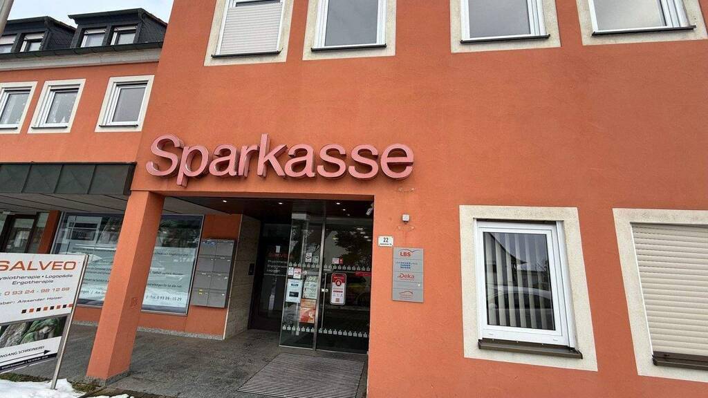 Laden zur Miete provisionsfrei 1.100 € 6 Zimmer 150 m² Verkaufsfläche Schweinfurter Str. 22 Stadtschwarzach Schwarzach am Main 97359