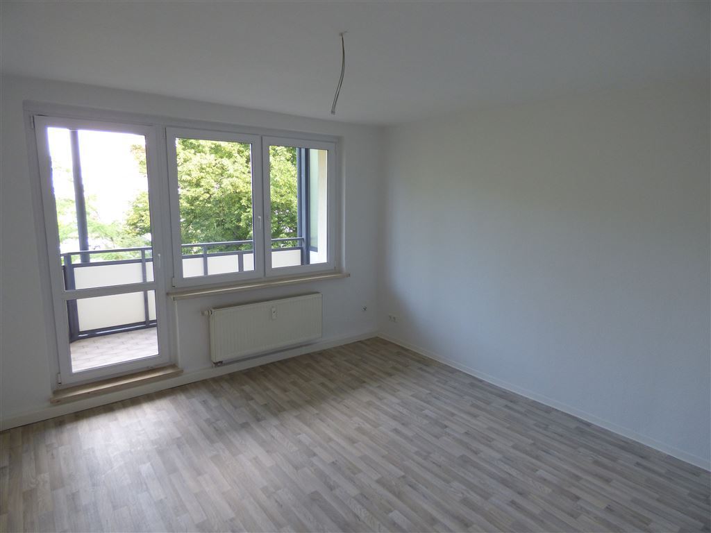 Wohnung zur Miete 353 € 3 Zimmer 59,8 m²<br/>Wohnfläche 2.<br/>Geschoss ab sofort<br/>Verfügbarkeit Fürstenstraße 71 d Sonnenberg 215 Chemnitz 09130