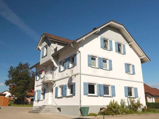 Mehrfamilienhaus zum Kauf provisionsfrei 522.000 € 11 Zimmer 264 m² 419 m² Grundstück Am Hogenberg 9 Schomburg Wangen im Allgäu 88239