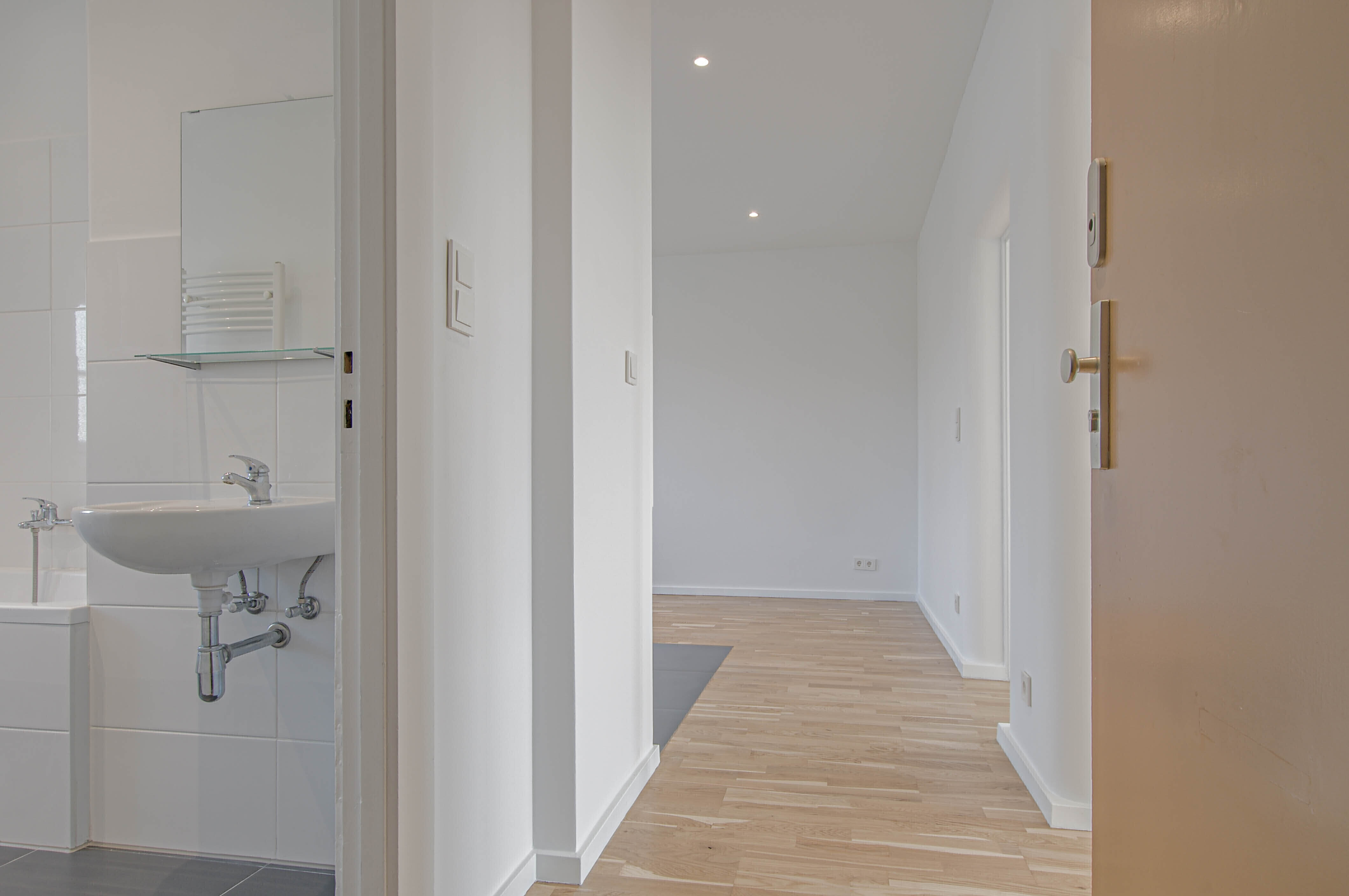 Wohnung zur Miete 803,40 € 2 Zimmer 53,6 m²<br/>Wohnfläche 3.<br/>Geschoss Zehlendorf Berlin 14165