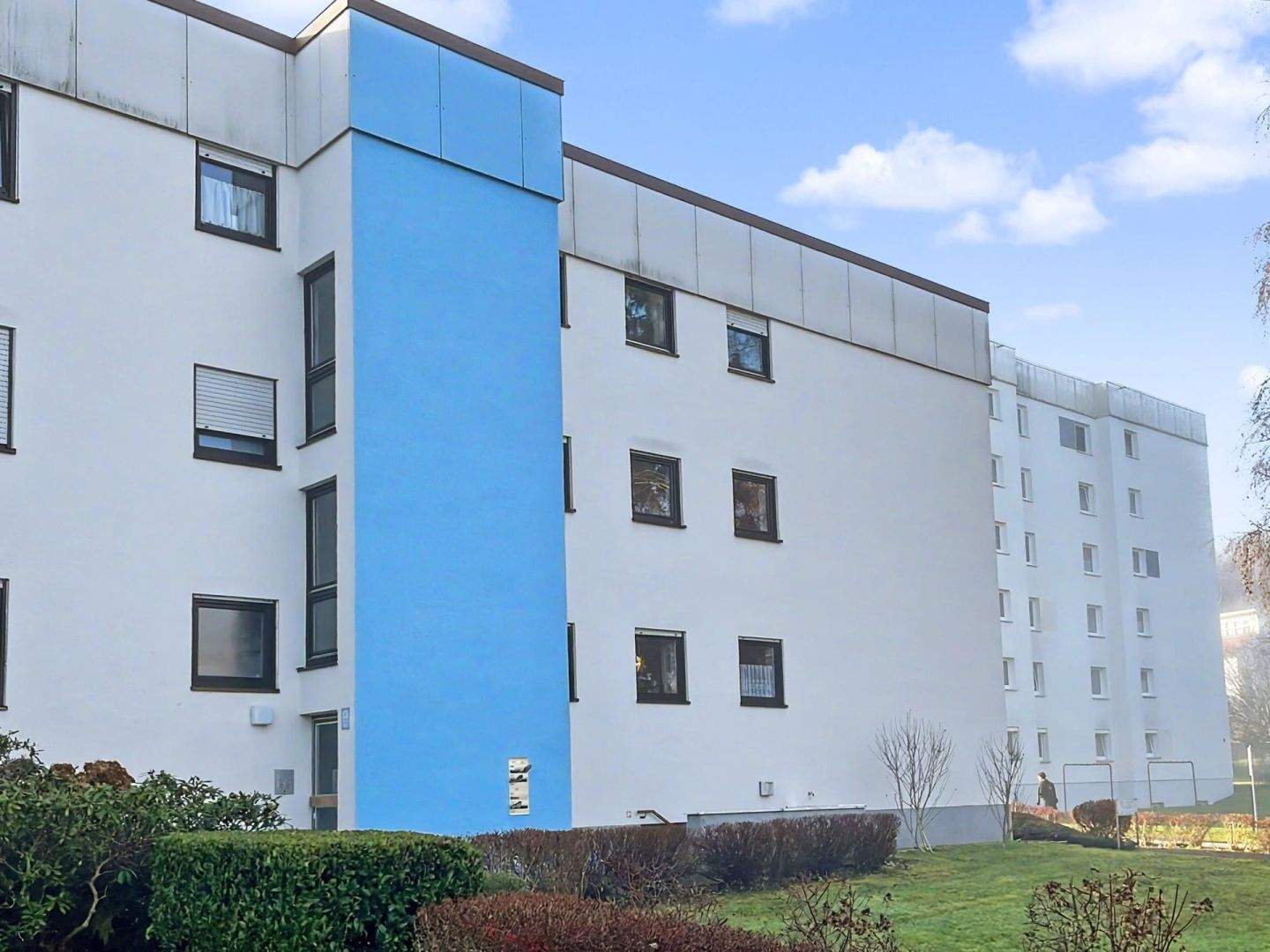 Immobilie in Tutzing - Tutzing: Große, top sanierte Wohnung sofort frei zum Bezug! - Bild 1