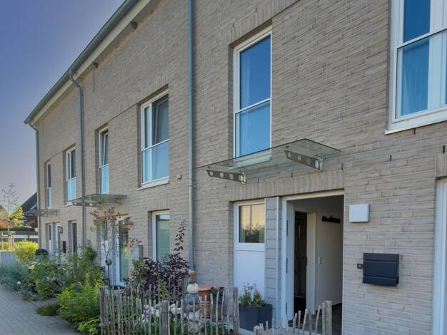 Reihenmittelhaus zum Kauf 625.000 € 6 Zimmer 168 m² 165 m² Grundstück Surendorf Schwedeneck 24229