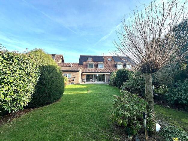 Doppelhaushälfte zum Kauf 729.000 € 5 Zimmer 135,8 m² 468 m² Grundstück Rosellen Neuss 41470