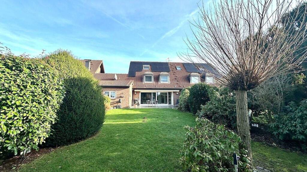 Doppelhaushälfte zum Kauf 729.000 € 5 Zimmer 135,8 m² 468 m² Grundstück Rosellen Neuss 41470