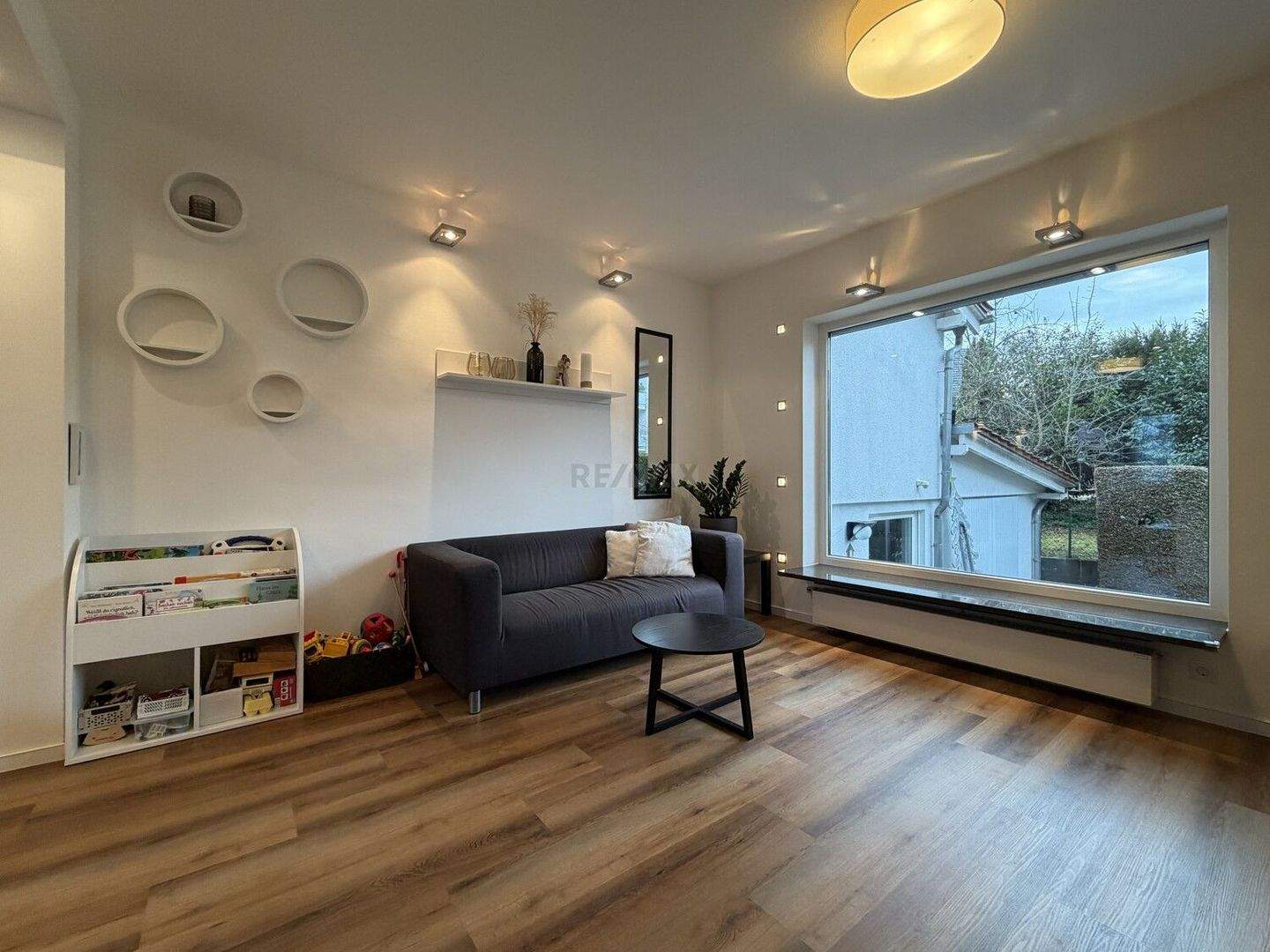 Immobilie in Rechberghausen - Seltene Gelegenheit in Rechberghausen! Mehrgenerationenhaus/Kapitalanlage mit Entwicklungspotenzial! - Bild 2