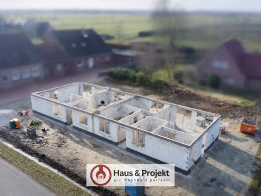 Doppelhaushälfte zum Kauf 319.000 € 3 Zimmer 97,4 m² 467 m² Grundstück Schirum Aurich / Schirum 26605