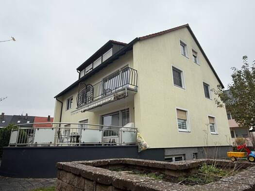 Wohnung zur Miete 1.120 € 3 Zimmer 106 m² 2 Geschosse frei ab sofort Großschwarzenlohe Wendelstein 90530