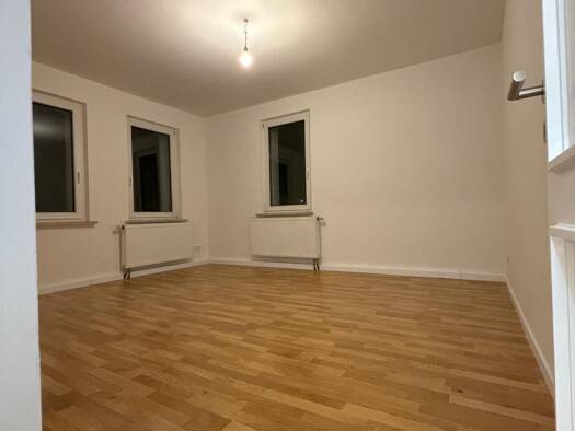 Wohnung zur Miete 800 € 2 Zimmer 56 m² Geschoss 1/3 frei ab 01.04.2026 Schweinauer Hauptstraße 5 Schweinau Nürnberg 90441