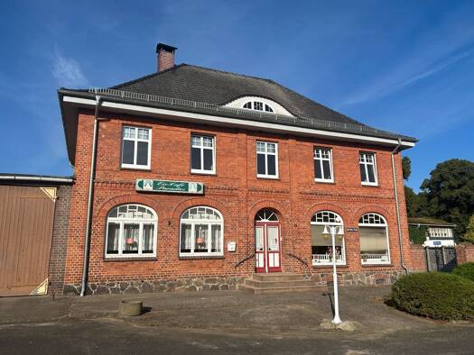 Mehrfamilienhaus zum Kauf 199.500 € 5 Zimmer 155 m² 1.874 m² Grundstück Marnitz Marnitz 19376