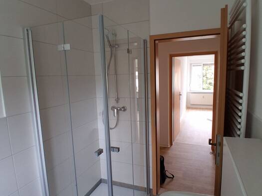 Wohnung zur Miete 440 € 3 Zimmer 63,4 m² 2. Geschoss John- Schehr- Straße 16, OG Lauta 02991