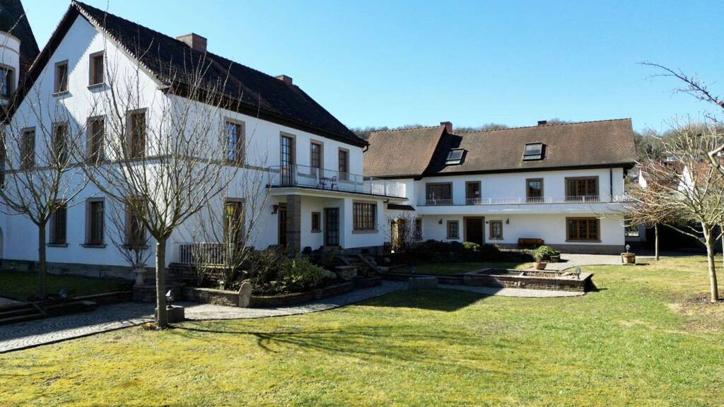 Einfamilienhaus zum Kauf 12 Zimmer 570 m² 2.400 m² Grundstück Altenglan 66885