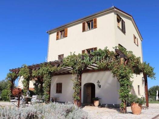 Einfamilienhaus zum Kauf 1.460.000 € 4 Zimmer 325 m² Supetarska Draga, Rab Rab 51280