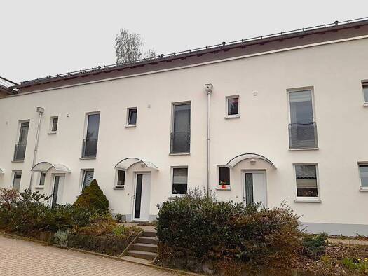 Wohnung zur Miete 812 € 4 Zimmer 81,2 m² EG Rudolf-Breitscheid-Straße 51 a Stollberg Stollberg/Erzgebirge 09366
