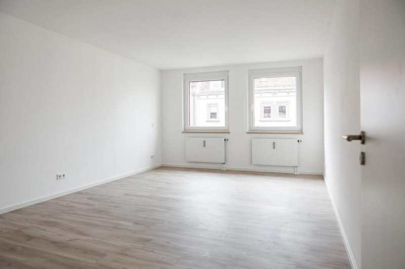 Wohnung zum Kauf provisionsfrei 300.000 € 3 Zimmer 102,1 m²<br/>Wohnfläche ab sofort<br/>Verfügbarkeit Kleinreuther Weg Uhlandstraße Nürnberg 90408