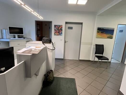Praxis zur Miete 798 € 7 Zimmer 95 m² Bürofläche Thalmässing Thalmässing 91177